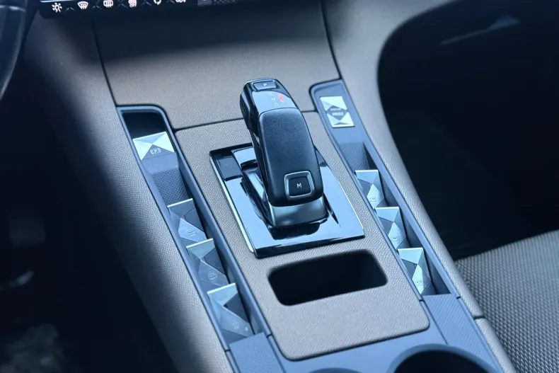 DS Automobiles DS 7 Crossback din 2021 cu 151.000 km - oferta DSA175983 - foto 8