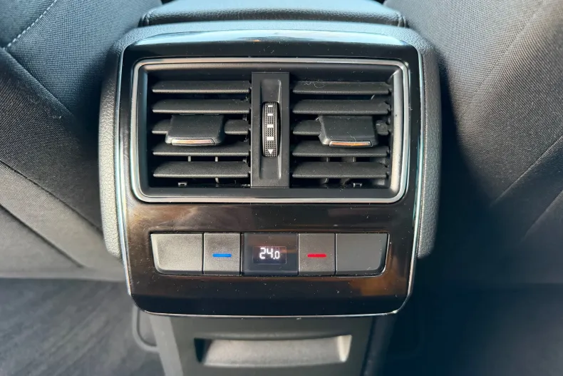 Skoda Superb din 2020 cu 126.450 km - oferta SKO175984 - foto 18