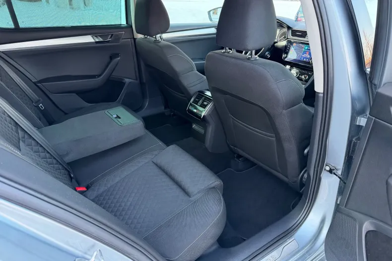 Skoda Superb din 2020 cu 126.450 km - oferta SKO175984 - foto 20