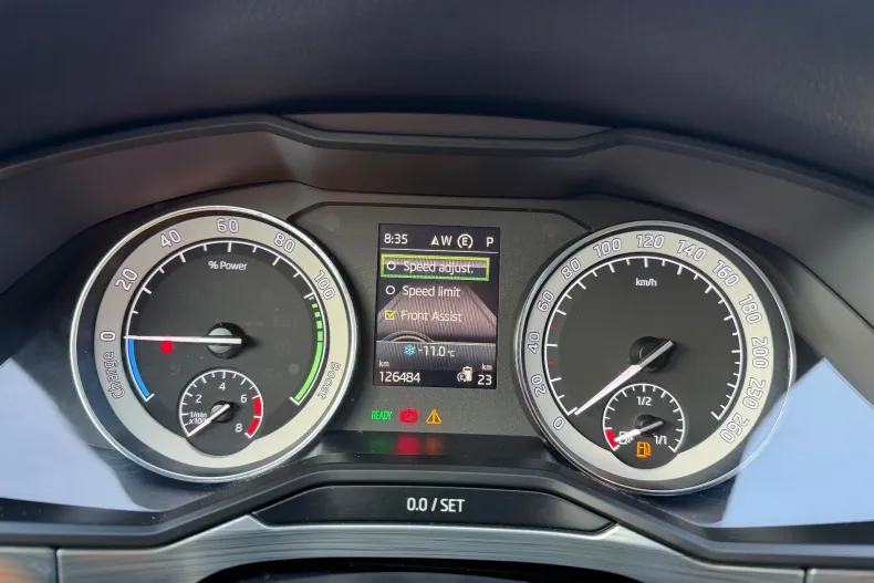 Skoda Superb din 2020 cu 126.450 km - oferta SKO175984 - foto 30