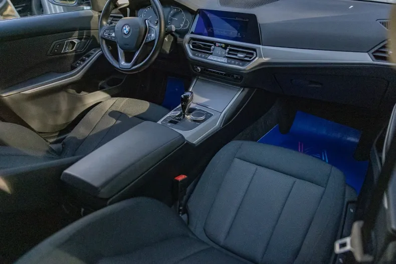 BMW Seria 3 din 2021 cu 81.523 km - oferta BMW175989 - foto 5