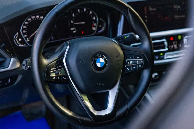 BMW Seria 3 din 2021 cu 81.523 km - oferta BMW175989 - foto 8