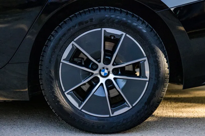 BMW Seria 3 din 2021 cu 81.523 km - oferta BMW175989 - foto 17