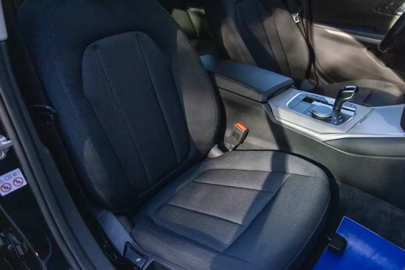 BMW Seria 3 din 2021 cu 81.523 km - oferta BMW175989 - foto 24