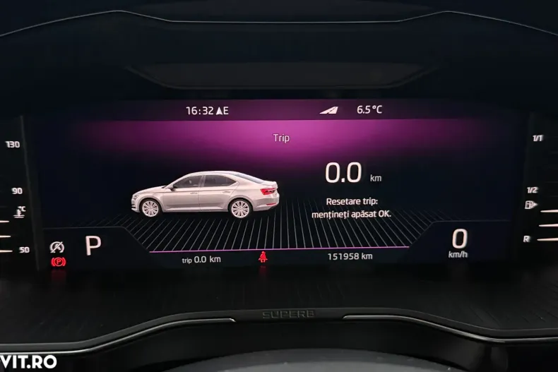 Skoda Superb din 2023 cu 150.000 km - oferta SKO175990 - foto 20