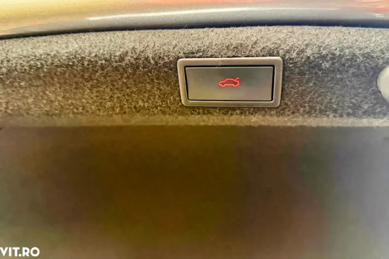 Skoda Superb din 2023 cu 150.000 km - oferta SKO175990 - foto 36