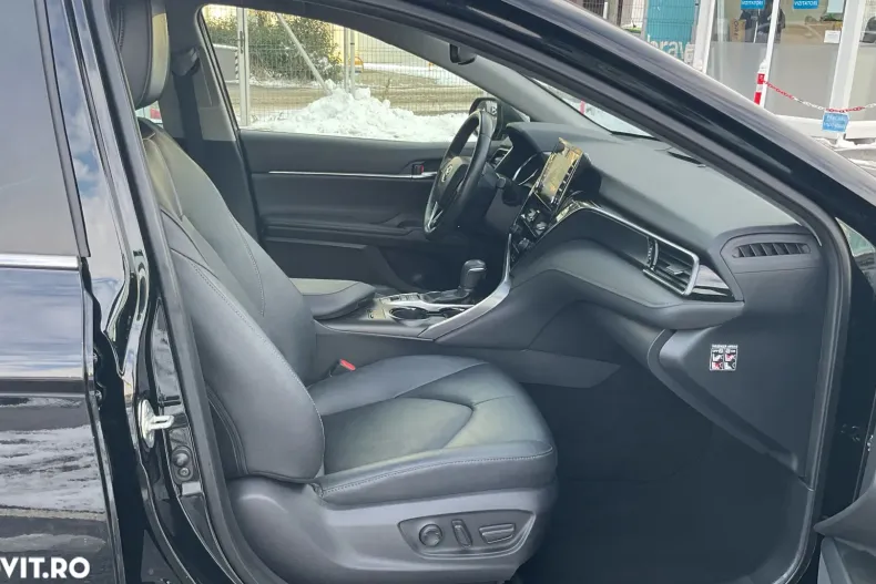 Toyota Camry din 2022 cu 109.066 km - oferta TOY175995 - foto 14