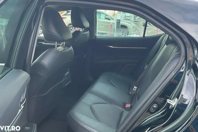 Toyota Camry din 2022 cu 109.066 km - oferta TOY175995 - foto 16