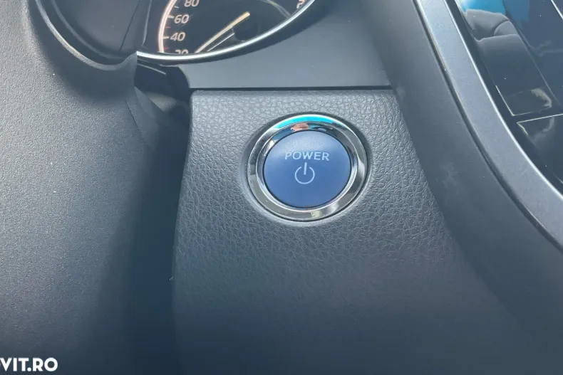 Toyota Camry din 2022 cu 109.066 km - oferta TOY175995 - foto 26