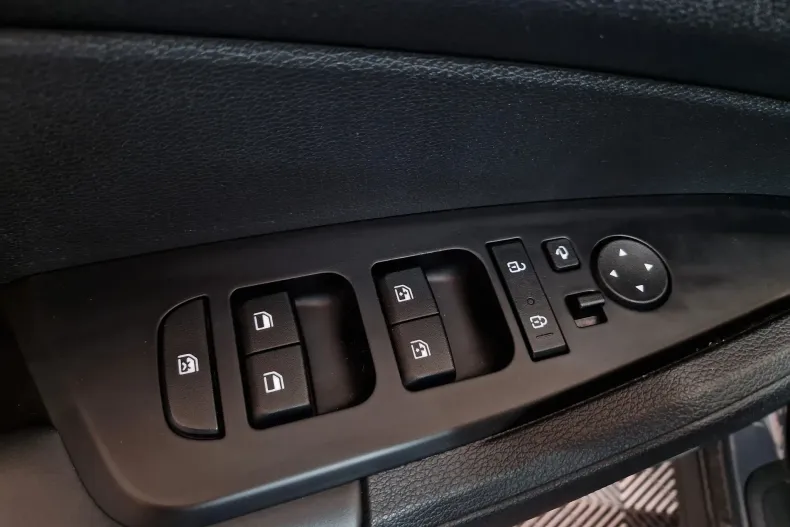 Kia Sportage din 2022 cu 71.280 km - oferta KIA175998 - foto 20