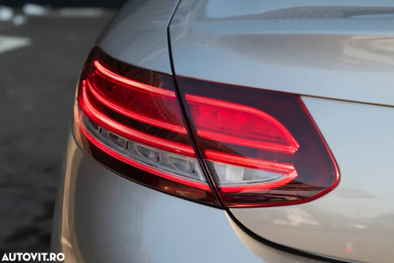 Mercedes-Benz C 400 din 2020 cu 148.836 km - oferta MER176005 - foto 19