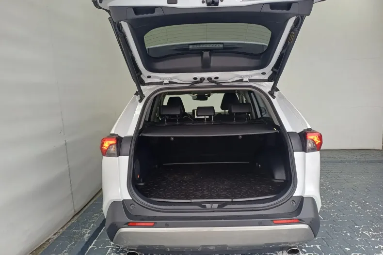 Toyota RAV4 din 2023 cu 23.725 km - oferta TOY176014 - foto 29