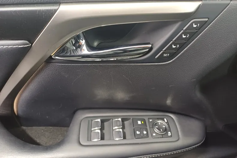 Lexus Seria RX din 2022 cu 50.455 km - oferta LEX176015 - foto 10