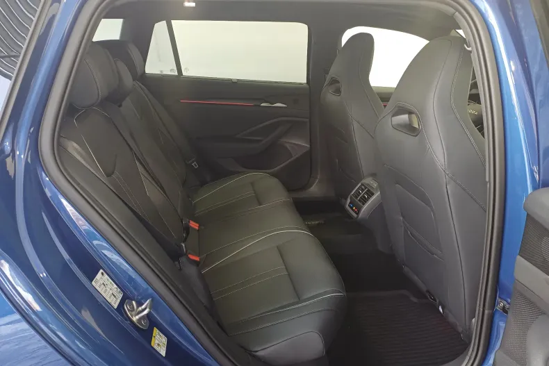 Skoda Superb din 2025 cu 2.669 km - oferta SKO176016 - foto 30