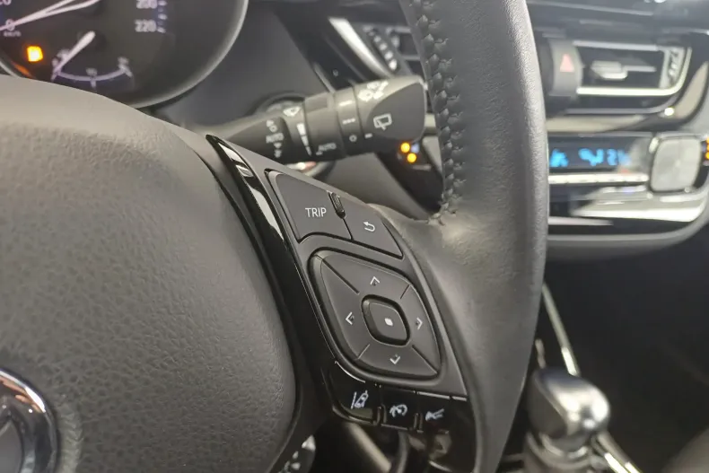 Toyota C-HR din 2020 cu 29.909 km - oferta TOY176017 - foto 13