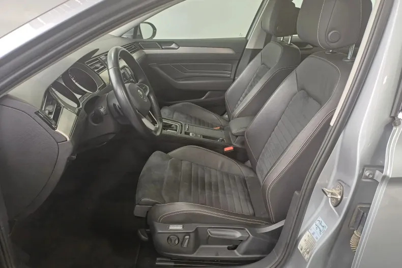 Volkswagen Passat din 2020 cu 130.010 km - oferta VOL176020 - foto 5