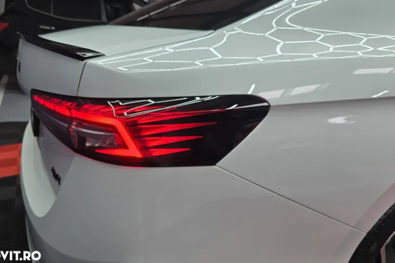 Skoda Superb din 2025 cu 11.000 km - oferta SKO176025 - foto 4