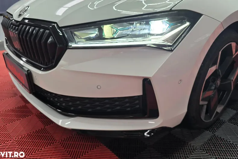 Skoda Superb din 2025 cu 11.000 km - oferta SKO176025 - foto 6