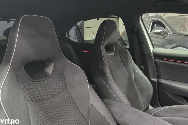 Skoda Superb din 2025 cu 11.000 km - oferta SKO176025 - foto 12