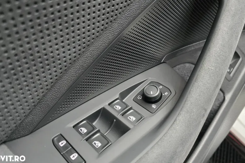 Skoda Superb din 2025 cu 11.000 km - oferta SKO176025 - foto 20