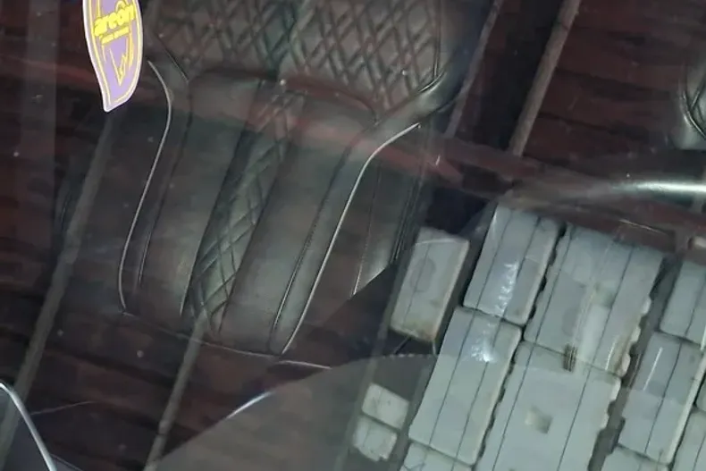 BMW Seria 7 din 2021 cu 120.495 km - oferta BMW176027 - foto 20