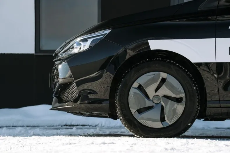 MG MG3 din 2025 cu 4.000 km - oferta MG0176031 - foto 8