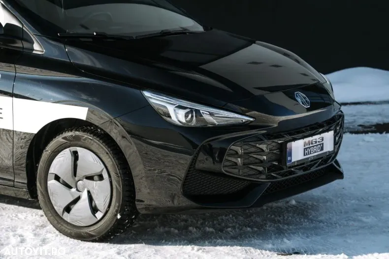 MG MG3 din 2025 cu 4.000 km - oferta MG0176031 - foto 9
