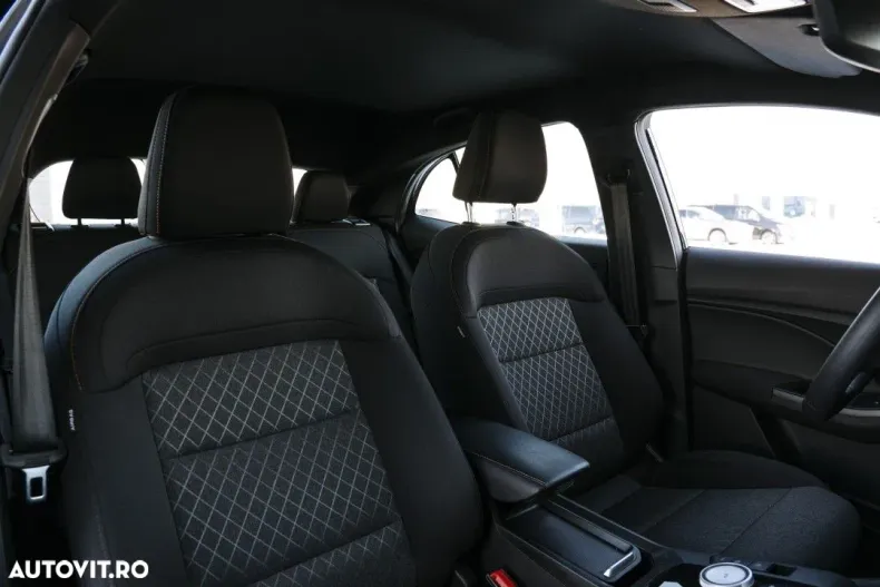 MG MG3 din 2025 cu 4.000 km - oferta MG0176031 - foto 20