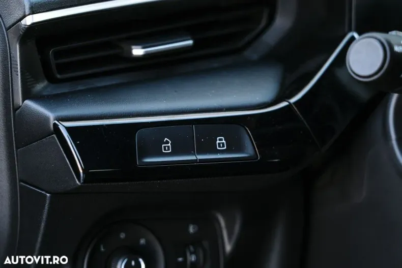 MG MG3 din 2025 cu 4.000 km - oferta MG0176031 - foto 25