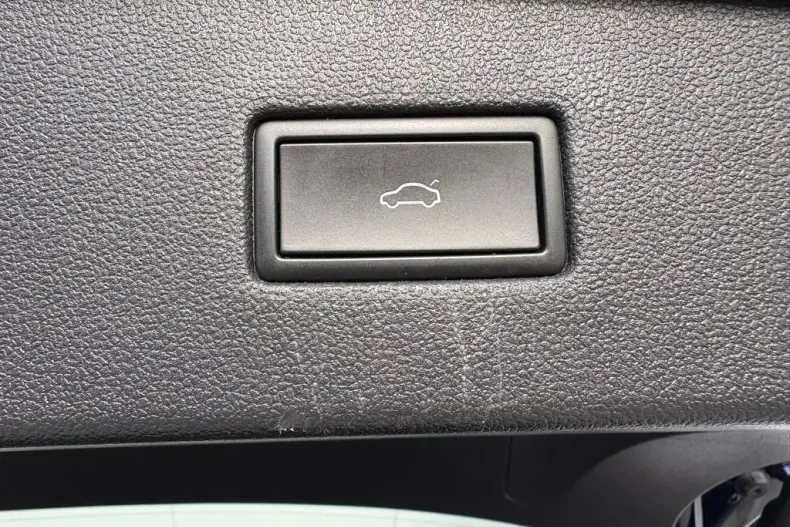 Volkswagen Tiguan din 2022 cu 143.612 km - oferta VOL176034 - foto 32