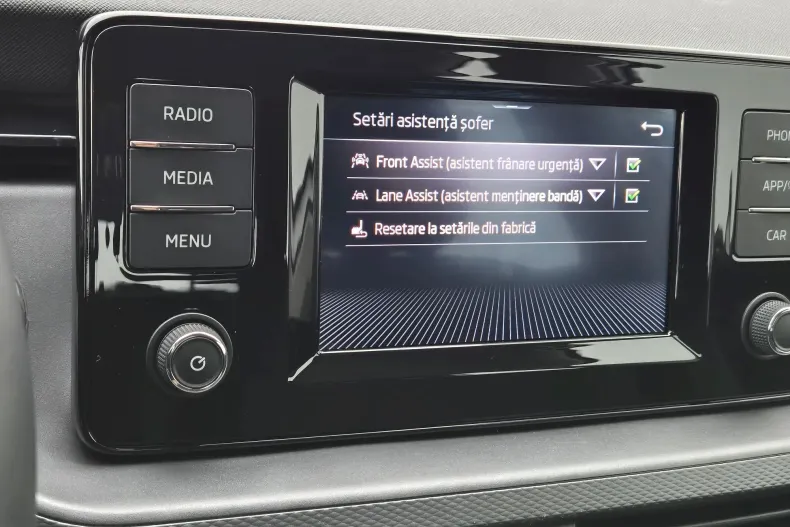 Skoda Scala din 2023 cu 42.576 km - oferta SKO176035 - foto 22