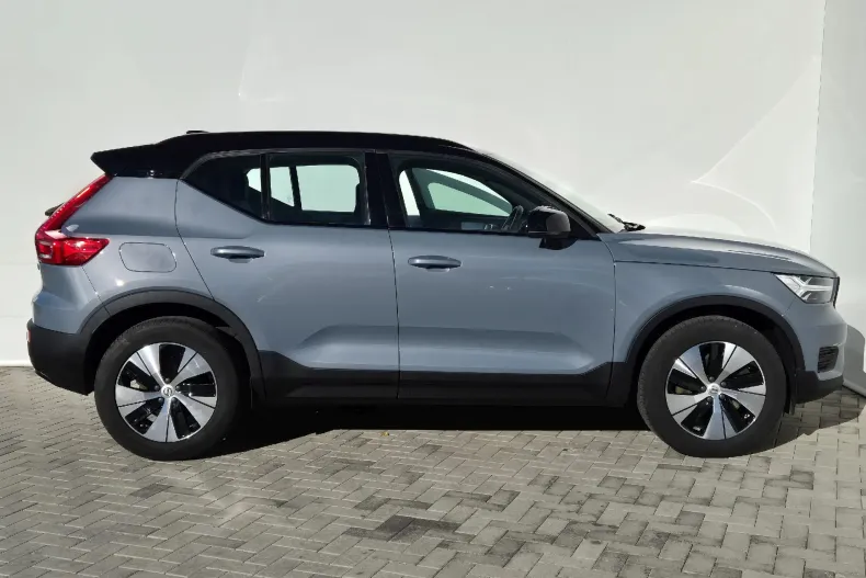 Volvo XC40 din 2020 cu 130.416 km - oferta VOL176039 - foto 6