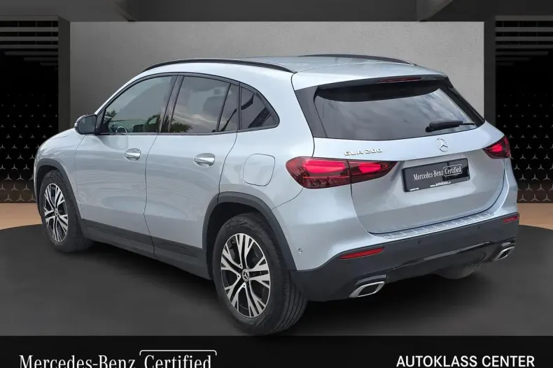 Mercedes-Benz GLA din 2024 cu 13.600 km - oferta MER176046 - foto 7