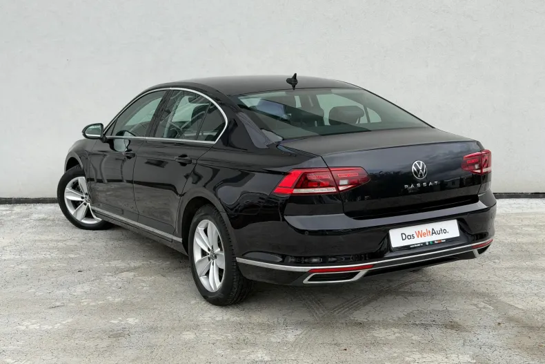 Volkswagen Passat din 2020 cu 83.867 km - oferta VOL176053 - foto 3