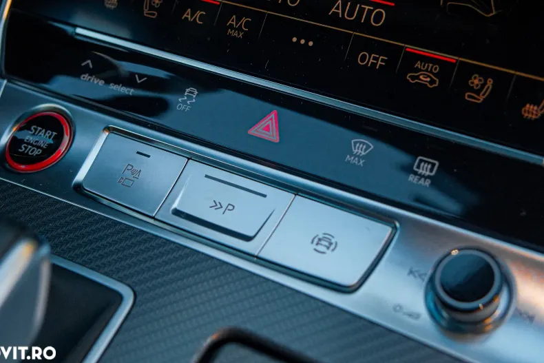 Audi RS6 din 2024 cu 39.000 km - oferta AUD176066 - foto 24