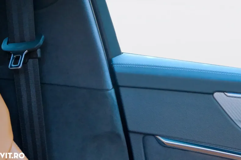 Audi RS6 din 2024 cu 39.000 km - oferta AUD176066 - foto 35