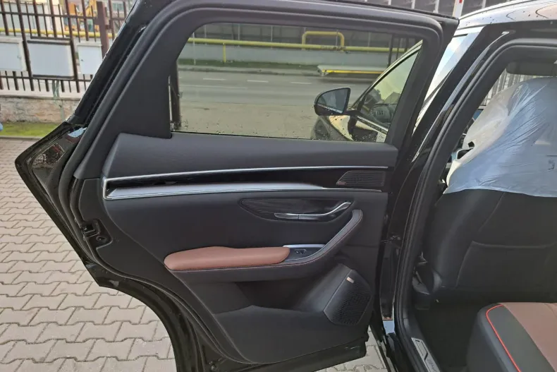 BYD SEAL U din 2025 cu 100 km - oferta BYD176070 - foto 22