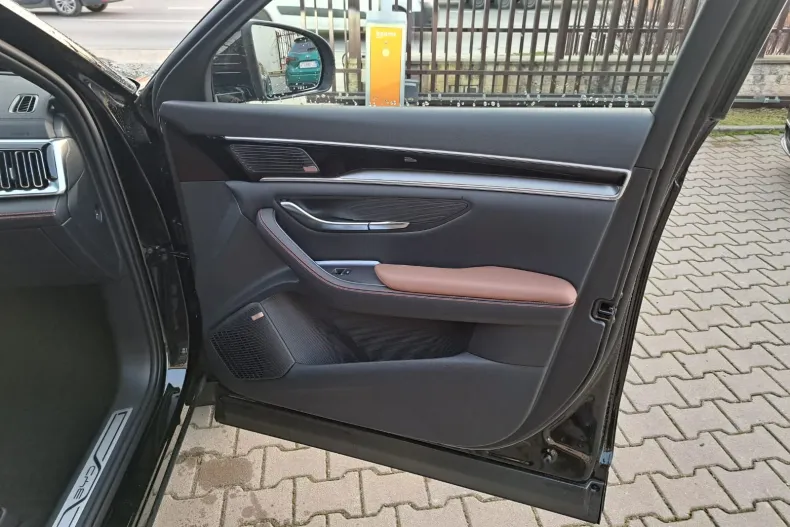 BYD SEAL U din 2025 cu 100 km - oferta BYD176070 - foto 28