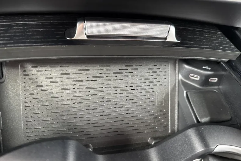 Mercedes-Benz G din 2025 cu 1.817 km - oferta MER176071 - foto 20