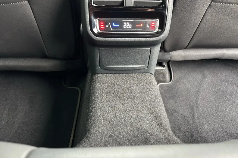 Volkswagen Arteon din 2022 cu 43.242 km - oferta VOL176077 - foto 27