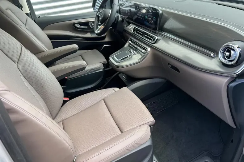 Mercedes-Benz V din 2025 cu 10 km - oferta MER176092 - foto 30