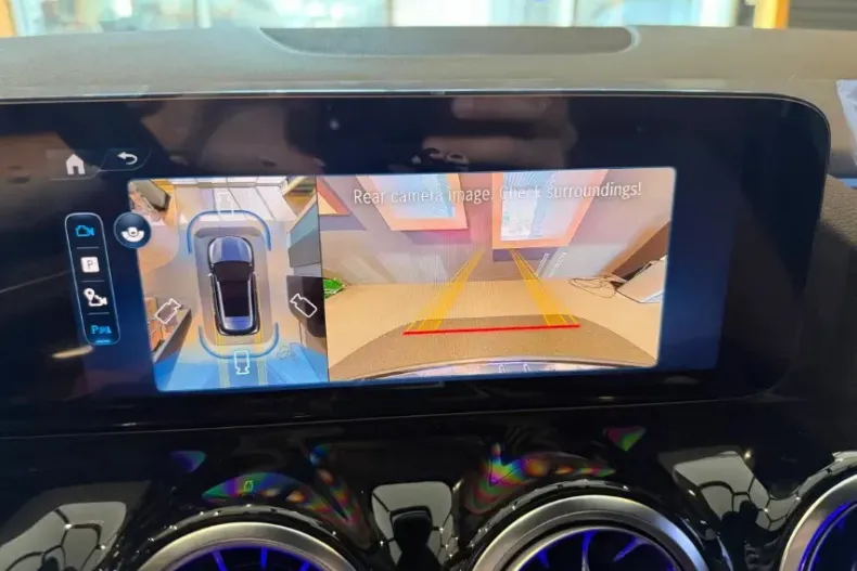 Mercedes-Benz GLA din 2025 cu 3.500 km - oferta MER176093 - foto 23