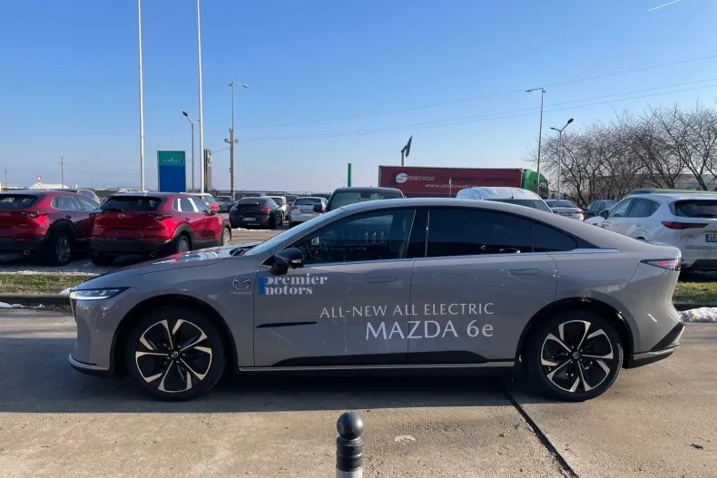 Mazda 6e din 2025 cu 2.800 km - oferta MAZ176095 - foto 6
