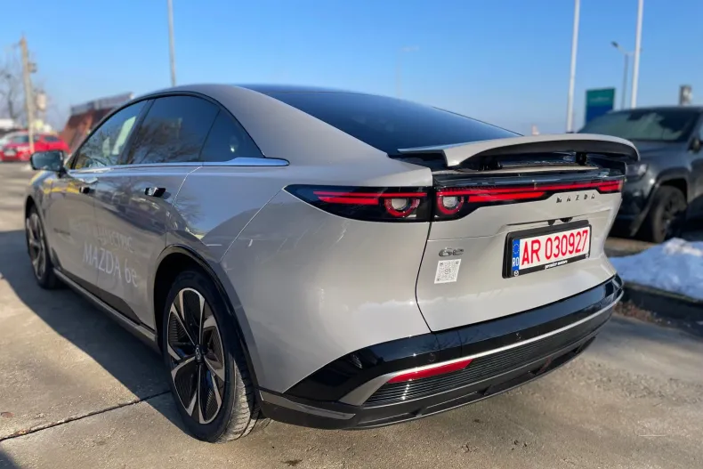 Mazda 6e din 2025 cu 2.800 km - oferta MAZ176095 - foto 7