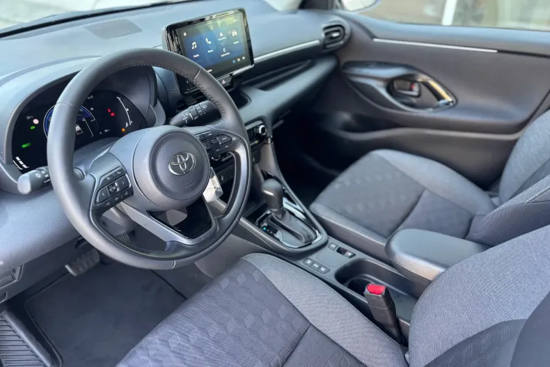 Toyota Yaris din 2025 cu 5 km - oferta TOY176102 - foto 16