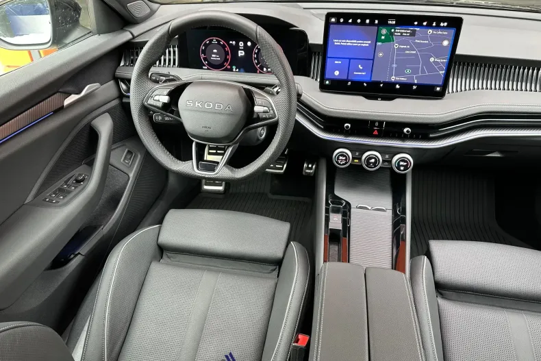 Skoda Superb din 2025 cu 3.800 km - oferta SKO176103 - foto 9