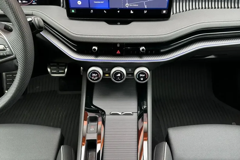 Skoda Superb din 2025 cu 3.800 km - oferta SKO176103 - foto 11