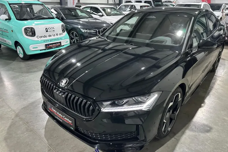 Skoda Superb din 2025 cu 3.800 km - oferta SKO176103 - foto 24