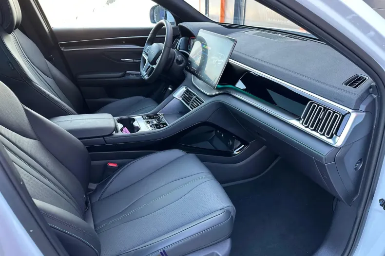 BYD SEAL U din 2025 cu 8.539 km - oferta BYD176104 - foto 12