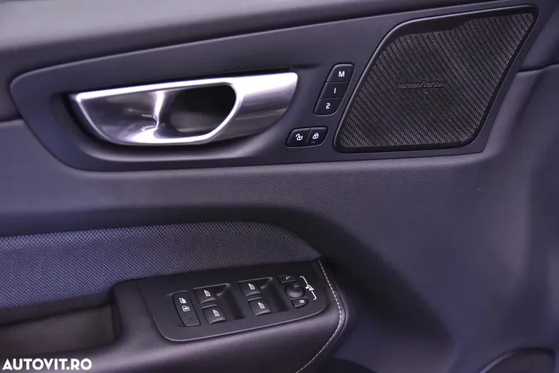 Volvo XC60 din 2023 cu 93.645 km - oferta VOL176108 - foto 14